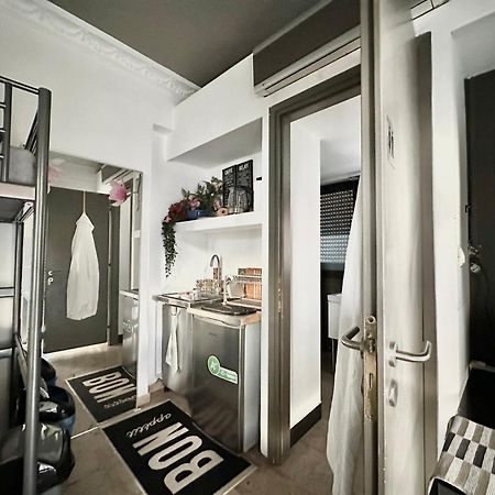 Bright Studio 4 A Short Stay Near Oaka - Iaso - Ygeia - Mitera Hospitals เอเธนส์ ภายนอก รูปภาพ